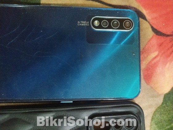 Vivo s1